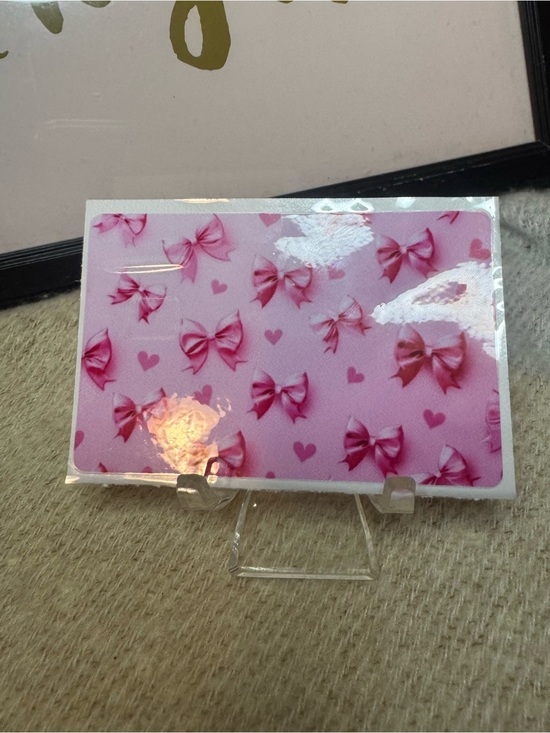 Accessories - Pink Bow Card Sleeve Heart Accents